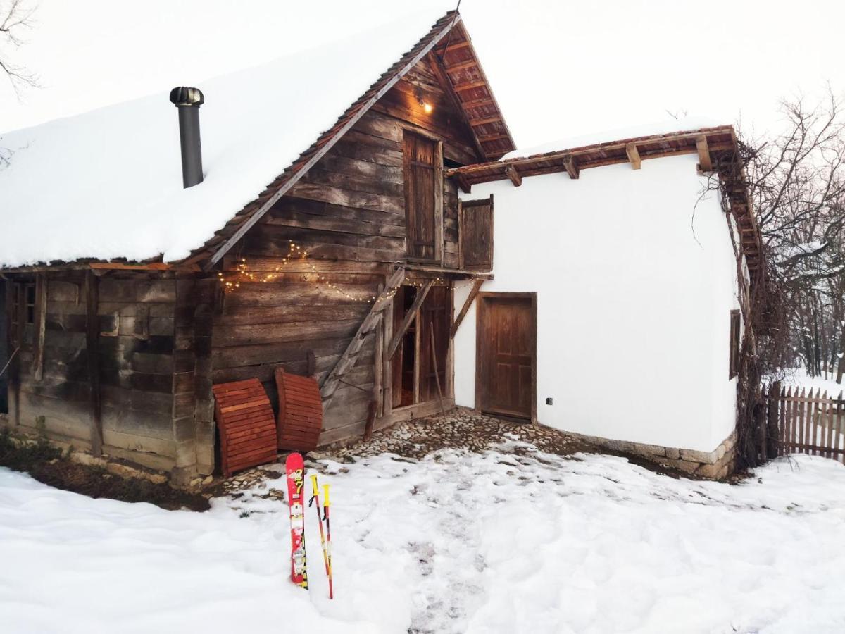 Vacation House Stala La La Požega エクステリア 写真